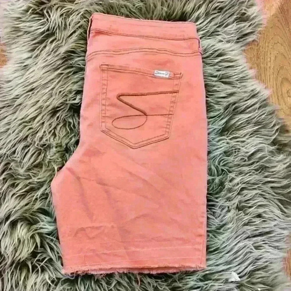 Seven7‎ Coral Fringe Shorts Size 12 - Picture 3 of 4